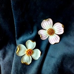 Vintage dogwood flower pins